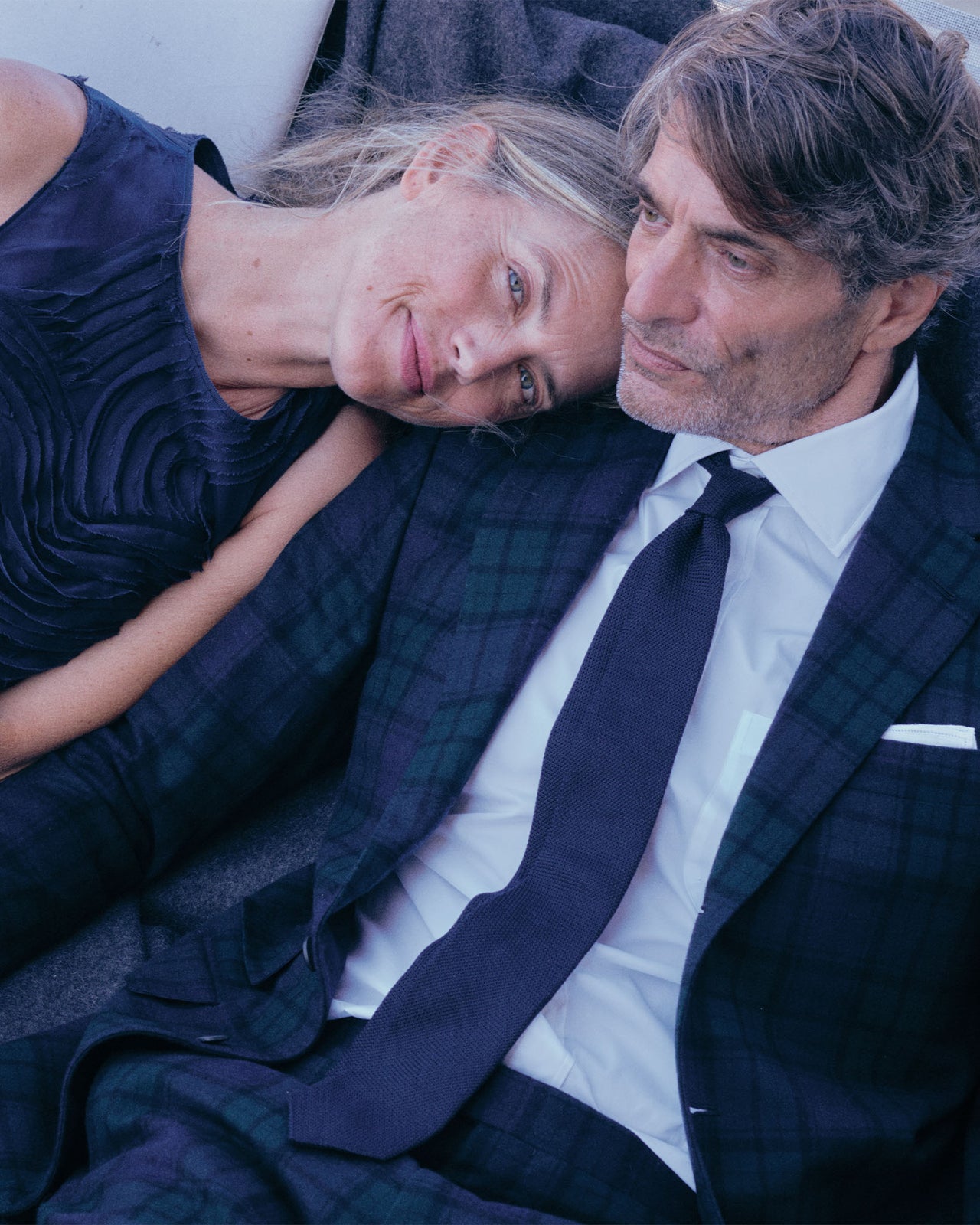 Spread Collar Dress Shirt in White Roxford